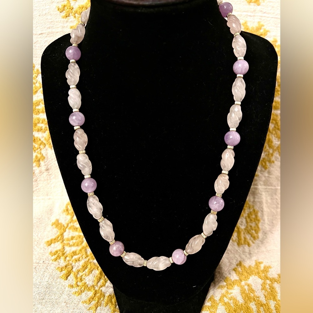 Carved Rose Quartz & Lavender Amethyst Beaded Vintage Necklace 9”L